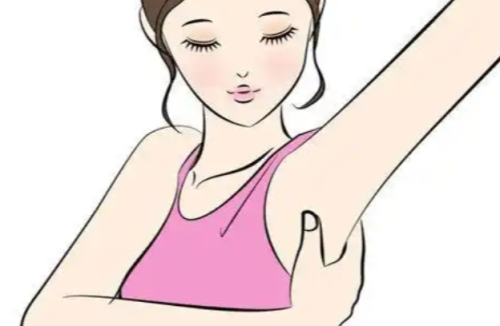 手臂黄金微雕抽脂痛吗？手臂抽脂疼痛等级、淤青情况和缓解方法详解