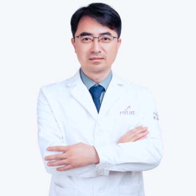 唐毅_胸整形领军代表人物,美莱隆胸首席专家