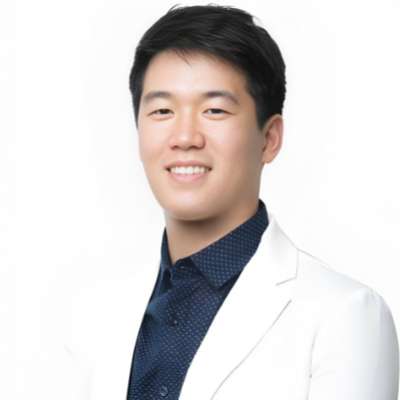 郑京桓_体雕整形领军代表人物，煤医首席吸脂专家