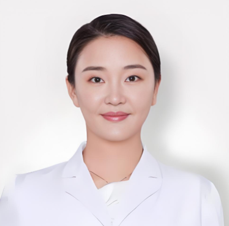 叶丽萍_鼻整形领军代表人物,华美鼻整形核心专家