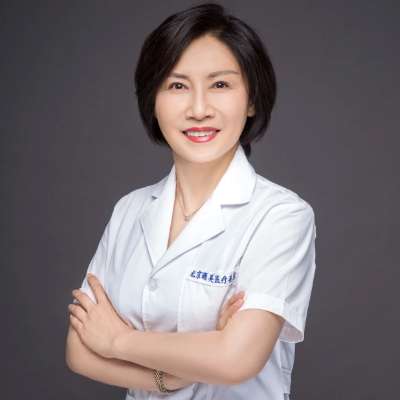 关丽君_皮肤整形领军代表人物,颐美疤痕修复专家