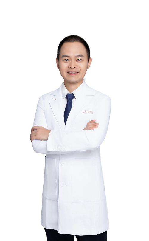 曾繁茂医生_双眼皮修复整形领军代表人物,艺星双眼皮修复整形专家