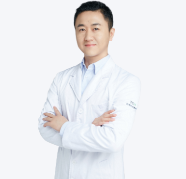 黄良飞医生_眼整形领军代表人物,时光眼整形天花板之选