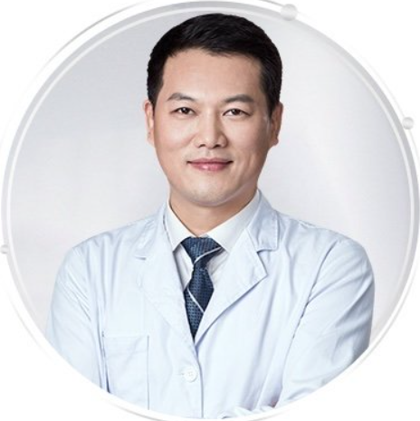 罗志敏医生_中国胸整形领军代表人物,阳光美胸首席专家