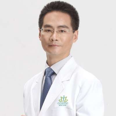唐新辉医生_中国胸整形领军代表人物,富华隆乳首席专家